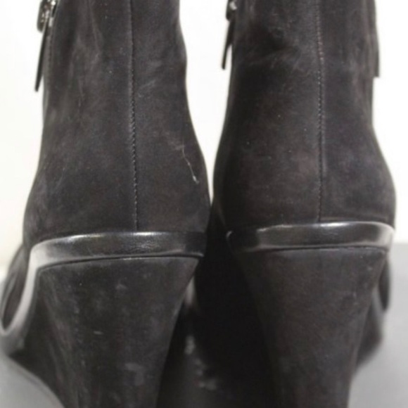 Vince Camuto Jeffers Booties - Picture 3 of 6